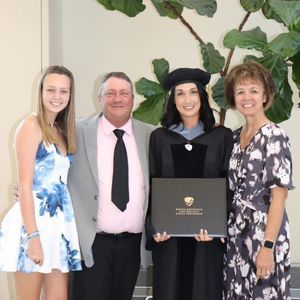 Meet your Posher, Jeannine